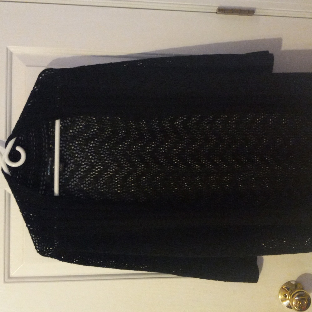 8th and Madison black knit open sweater